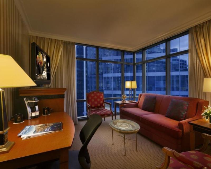 Hotel Le Soleil By Executive Hotels Vancouver Eksteriør billede